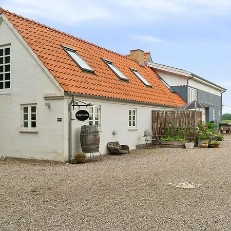 Rural Charm And Beautiful Landscape Vakantieboerderij *